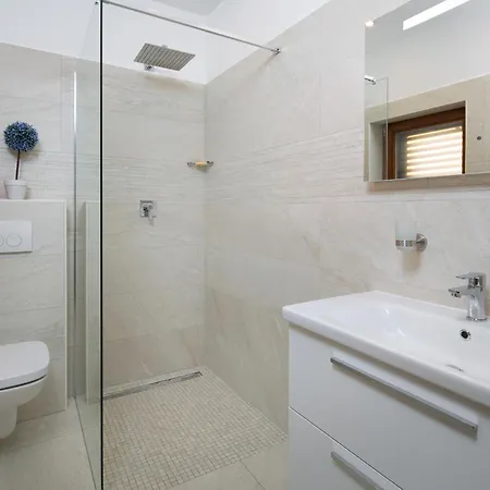Beautiful San Martino With Pool Villa