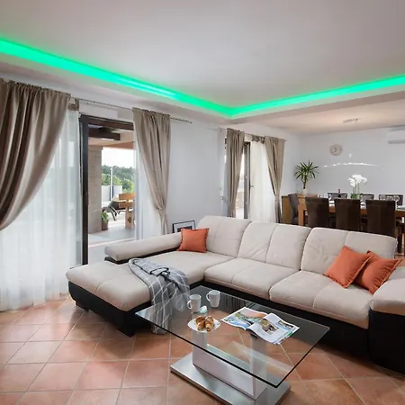 Villa Beautiful San Martino With Pool